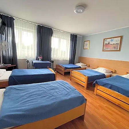 Auberge de jeunesse Cbc Hotelowe *
