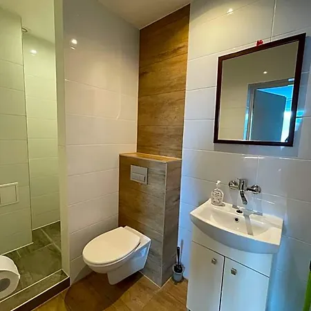 Cbc Hotelowe Auberge de jeunesse *