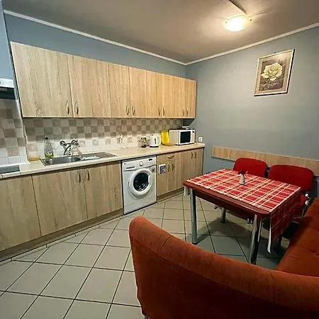 Cbc Hotelowe Auberge de jeunesse *